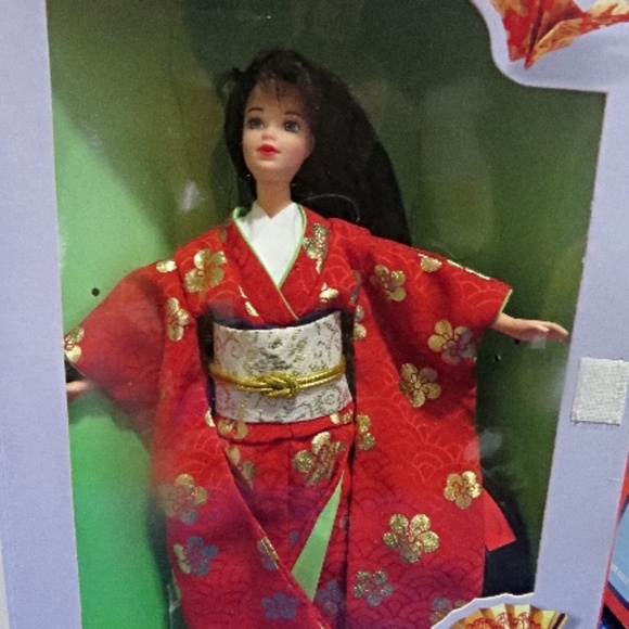 Vintage Barbie 1995 Happy New Year Barbie Doll (14024) in Original Box - Picture 8 of 9